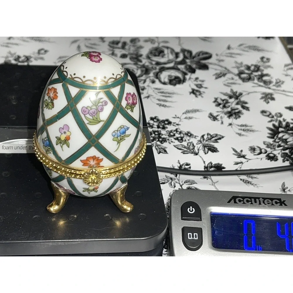 Decorative Floral Painted 3 footed Easter Egg Trinket Box 4